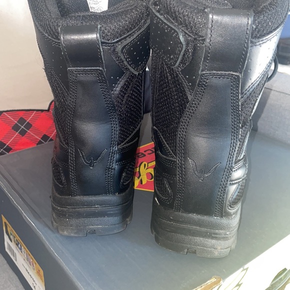EUC Thorogood Work Boots 14W main image 9
